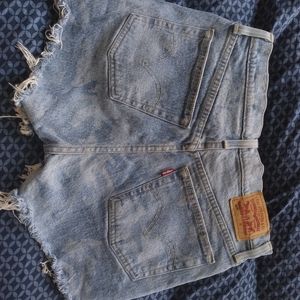 LEVI 501 SHORTS